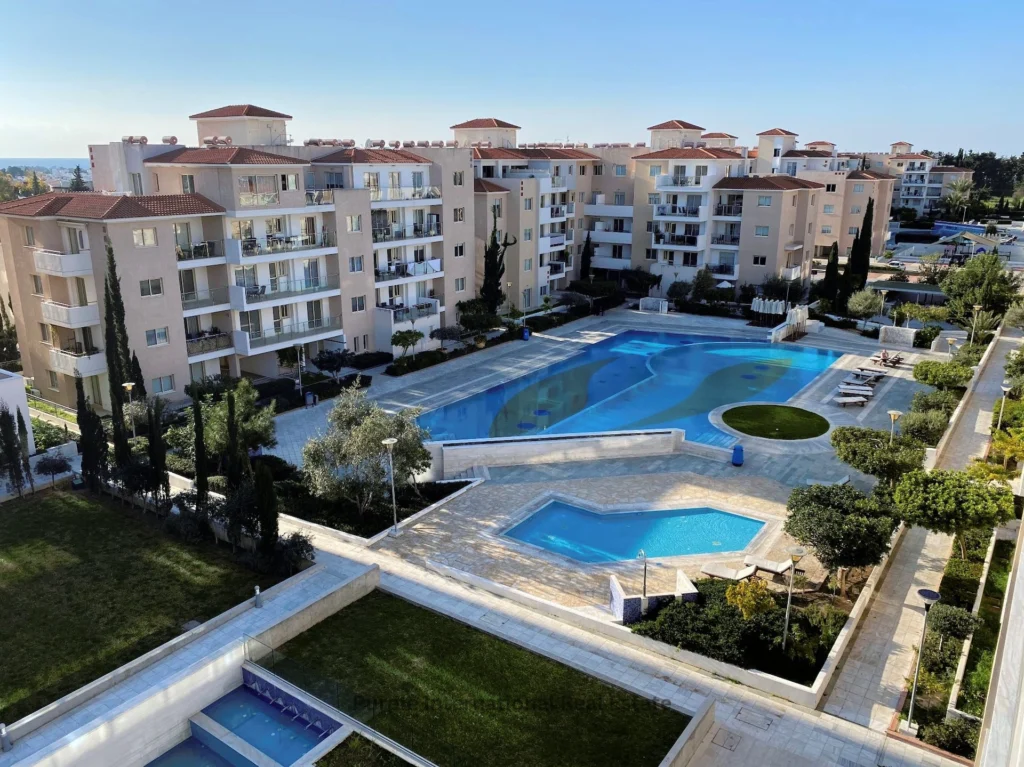 2 Bedroom House for Sale in Paphos – Universal