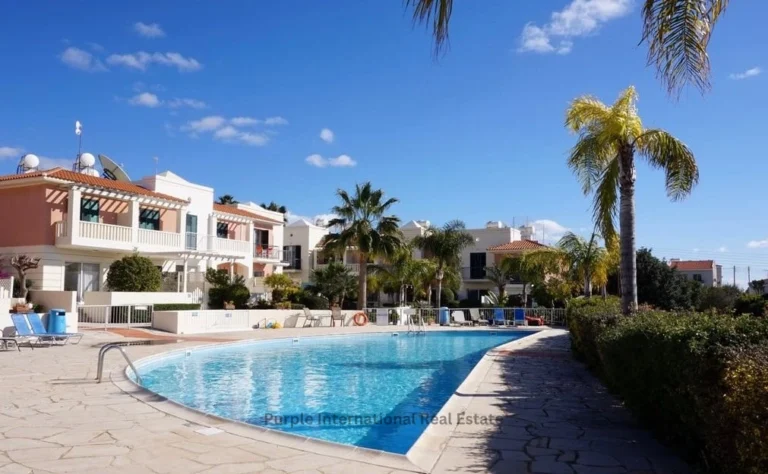 Cheap Houses and Villas for Sale Paphos up to 200000 euro