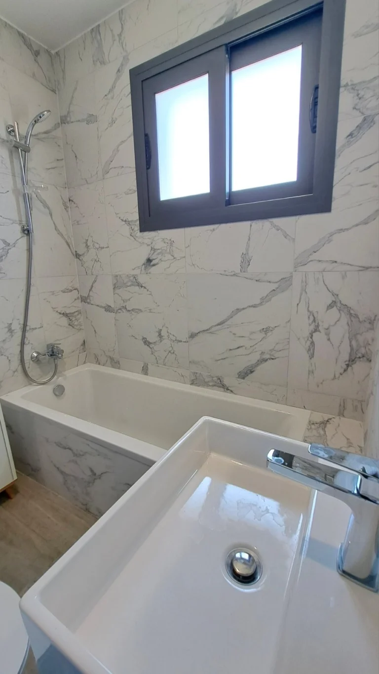 2 Bedroom Apartment for Sale in Agios Tychonas, Limassol District
