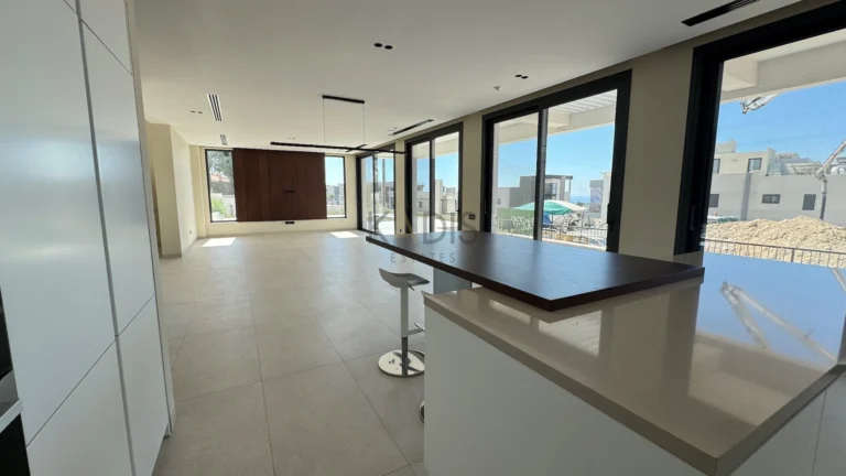 4 Bedroom House for Sale in Limassol – Agios Athanasios