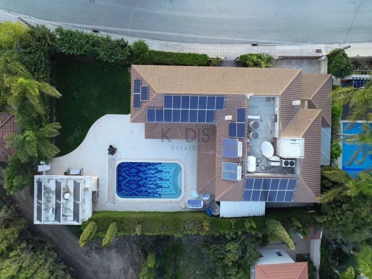 5 Bedroom House for Sale in Engomi, Nicosia District