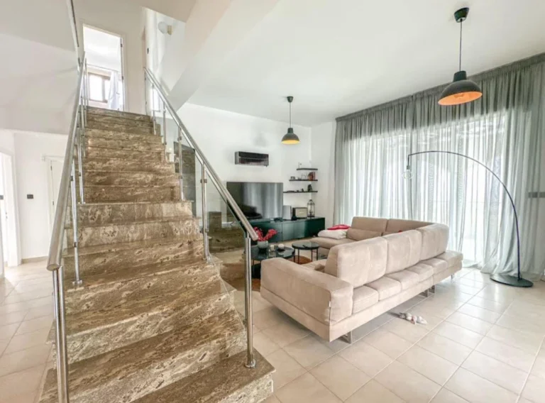 6+ Bedroom House for Sale in Pegeia, Paphos District