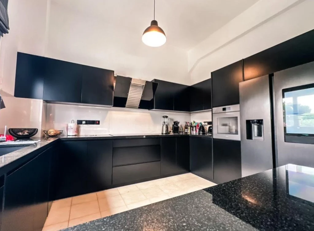 6+ Bedroom House for Sale in Pegeia, Paphos District