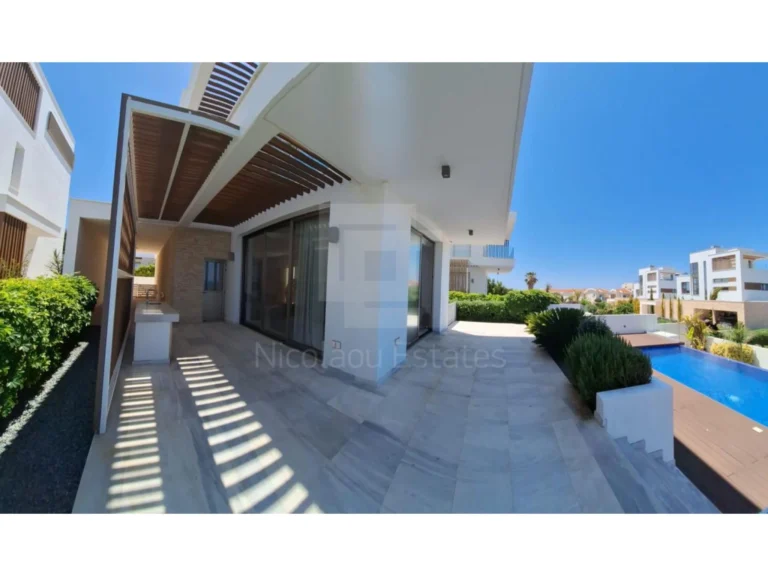 4 Bedroom House for Sale in Kissonerga, Paphos District