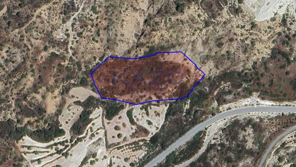 15,385m² Plot for Sale in Asgata, Limassol District