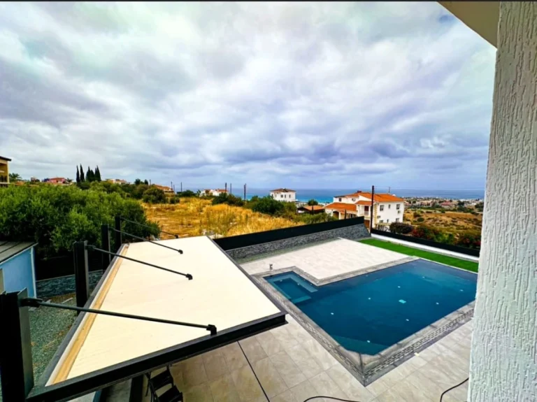 6+ Bedroom House for Sale in Pegeia, Paphos District