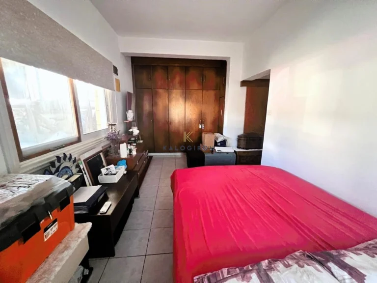 Cheap Houses and Villas for Sale Larnaca up to 200000 euro