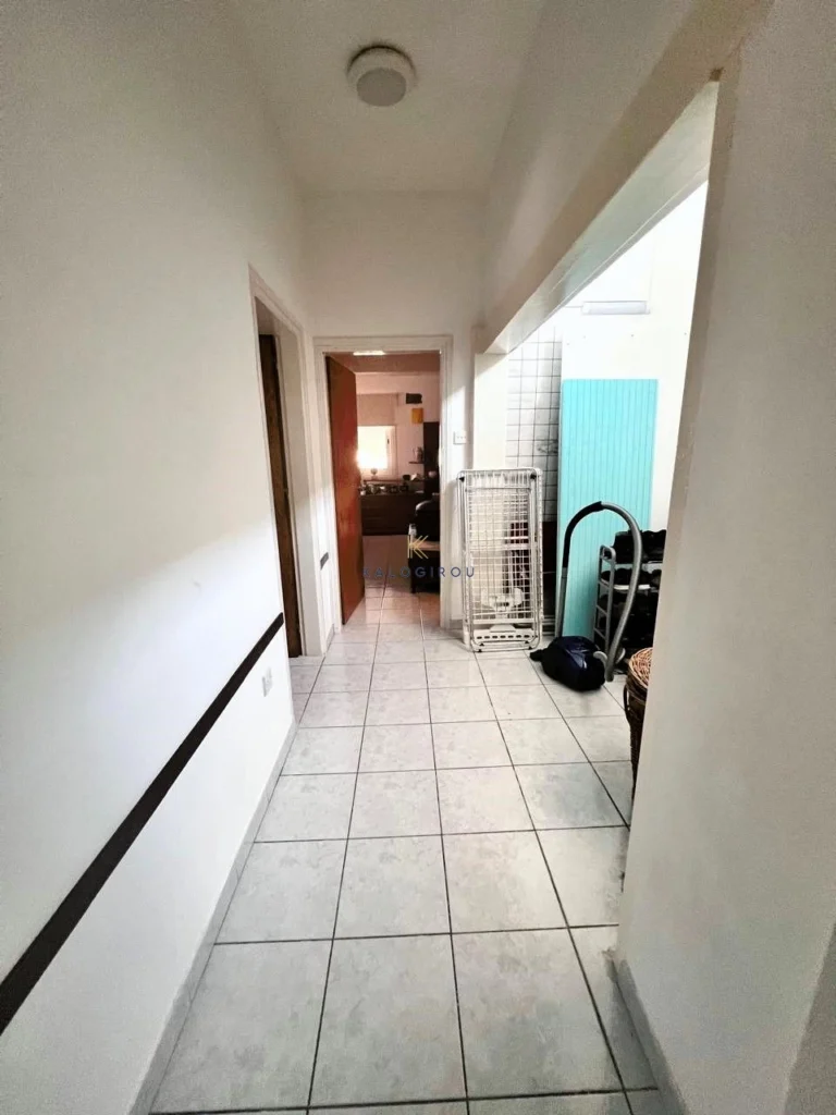 Cheap Houses and Villas for Sale Larnaca up to 200000 euro