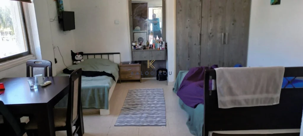 1073m² Building for Sale in Larnaca District