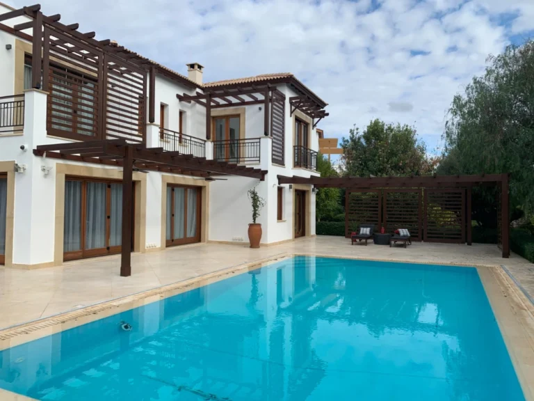 5 Bedroom House for Sale in Aphrodite Hills, Paphos District