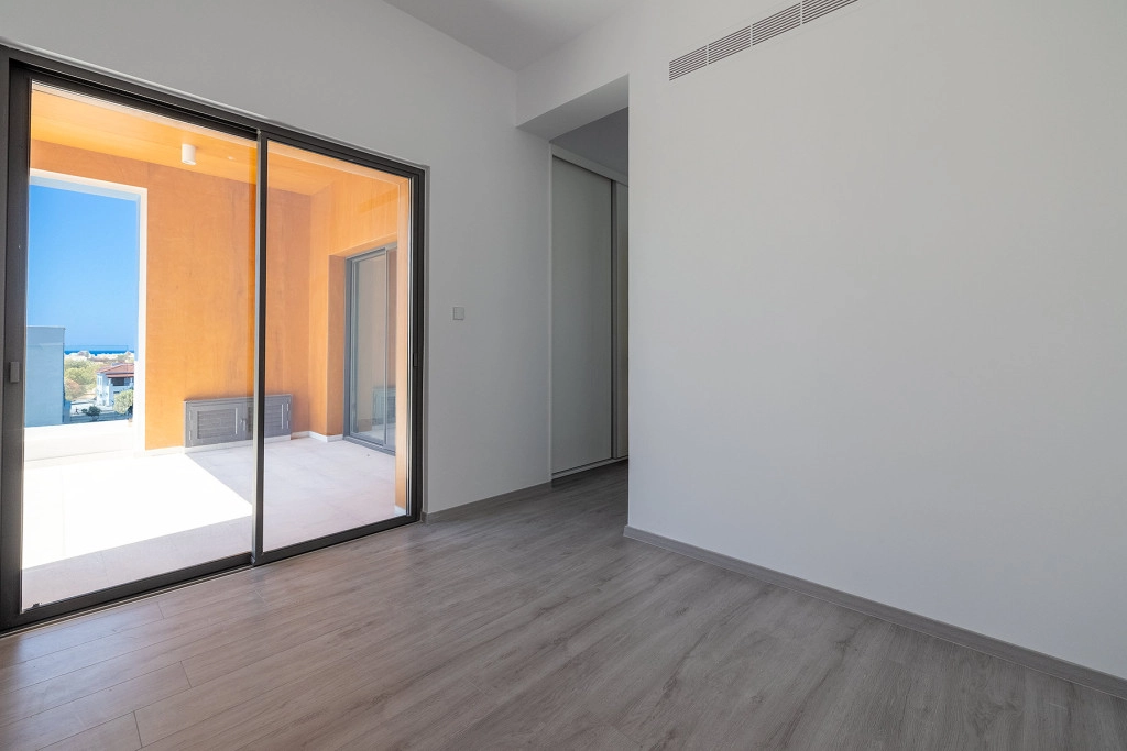 2 Bedroom Apartment for Sale in Kato Paphos