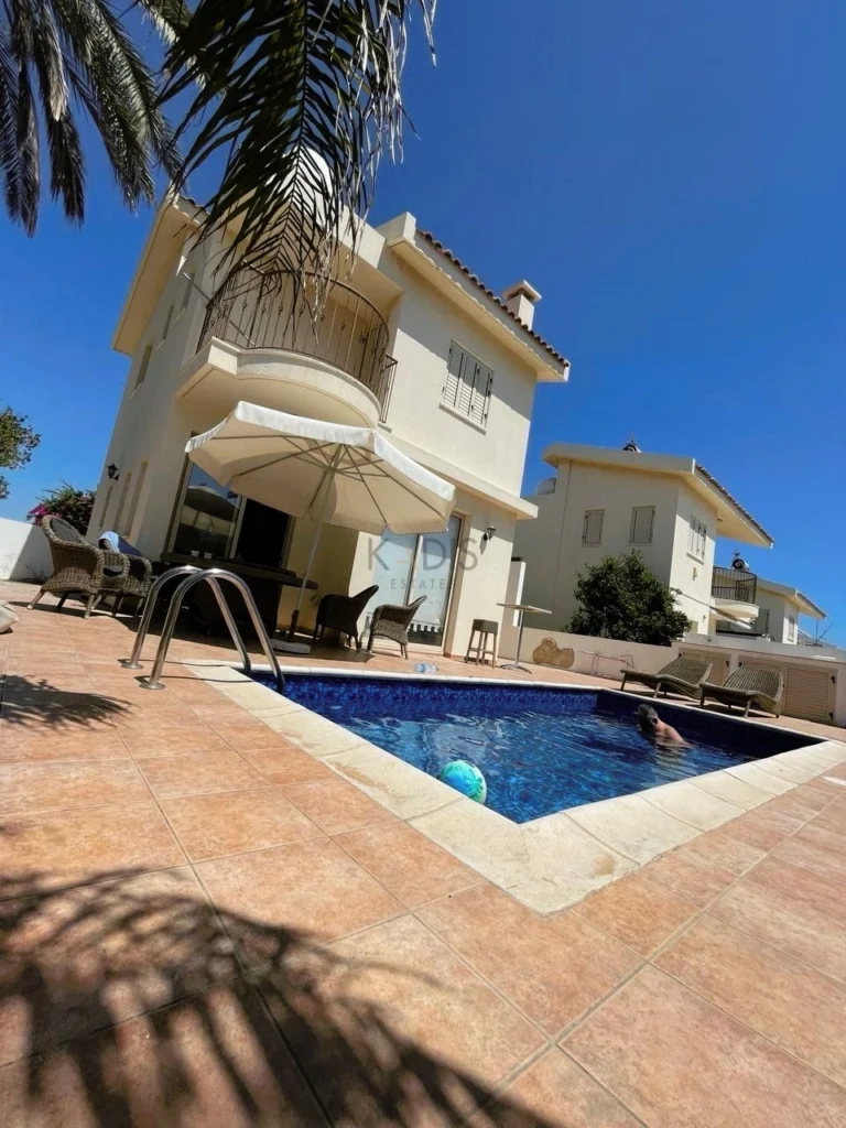 2 Bedroom House for Sale in Paralimni, Famagusta District