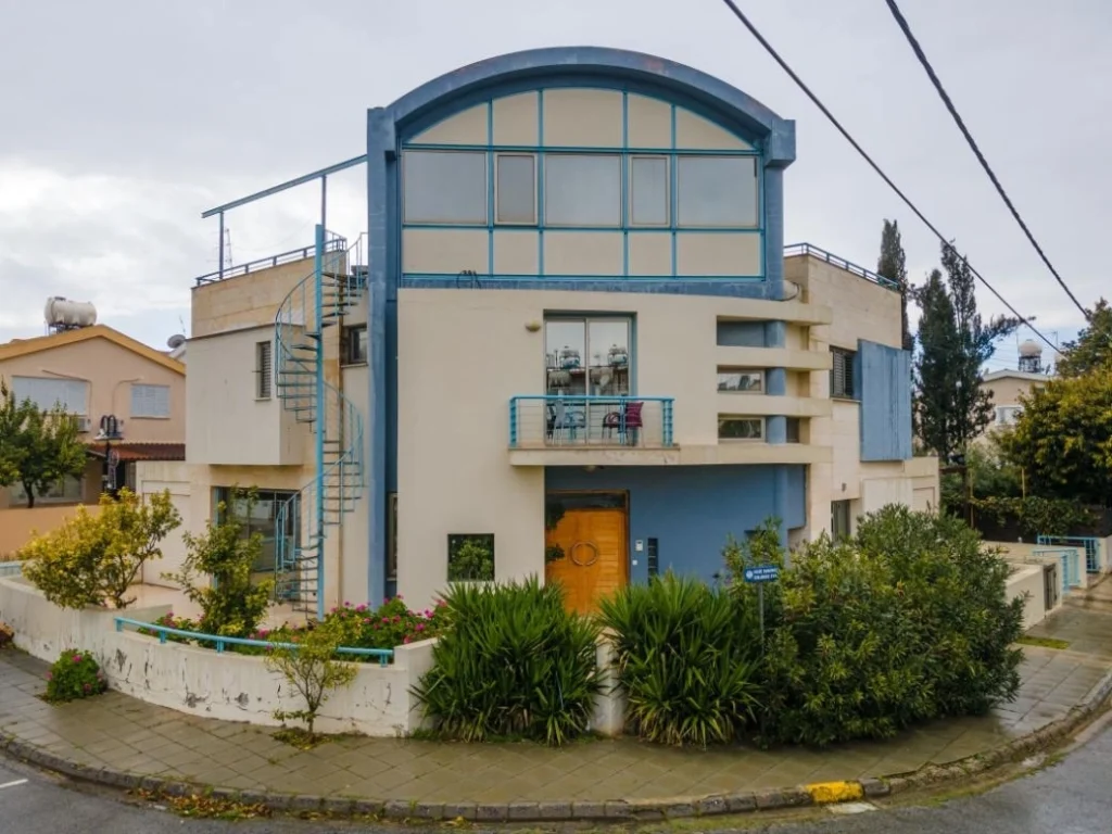 5 Bedroom House for Sale in Engomi, Nicosia District