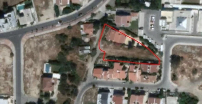 979m² Plot for Sale in Aglantzia, Nicosia District