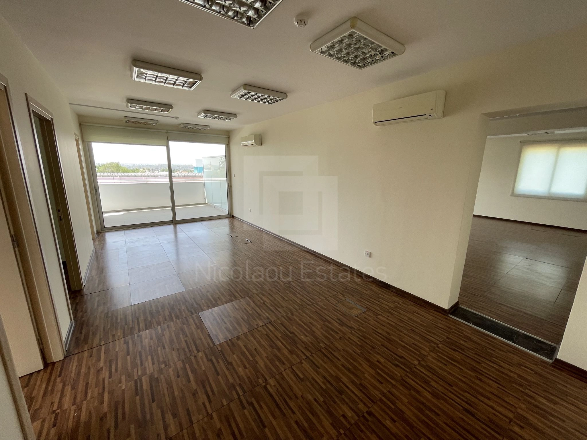 415m² Office for Rent in Aglantzia, Nicosia District