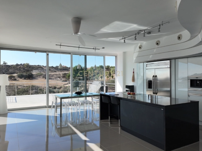5 Bedroom House for Sale in Maroni, Larnaca District