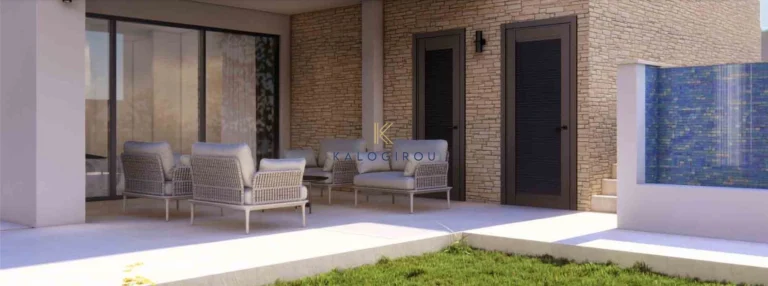 5 Bedroom House for Sale in Kouklia Pafou, Paphos District