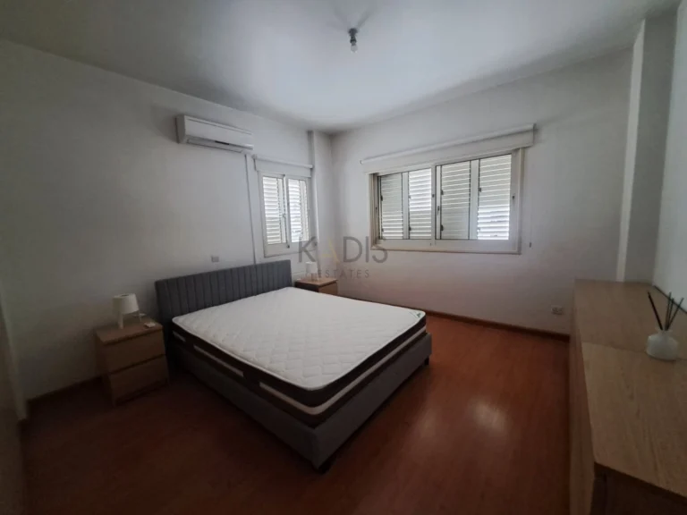 3 Bedroom Apartment for Sale in Strovolos, Nicosia District