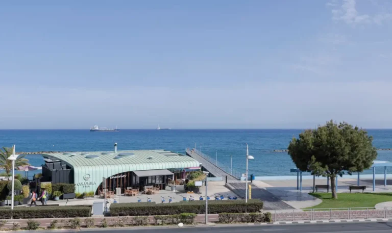 1072m² Office for Sale in Limassol – Neapolis