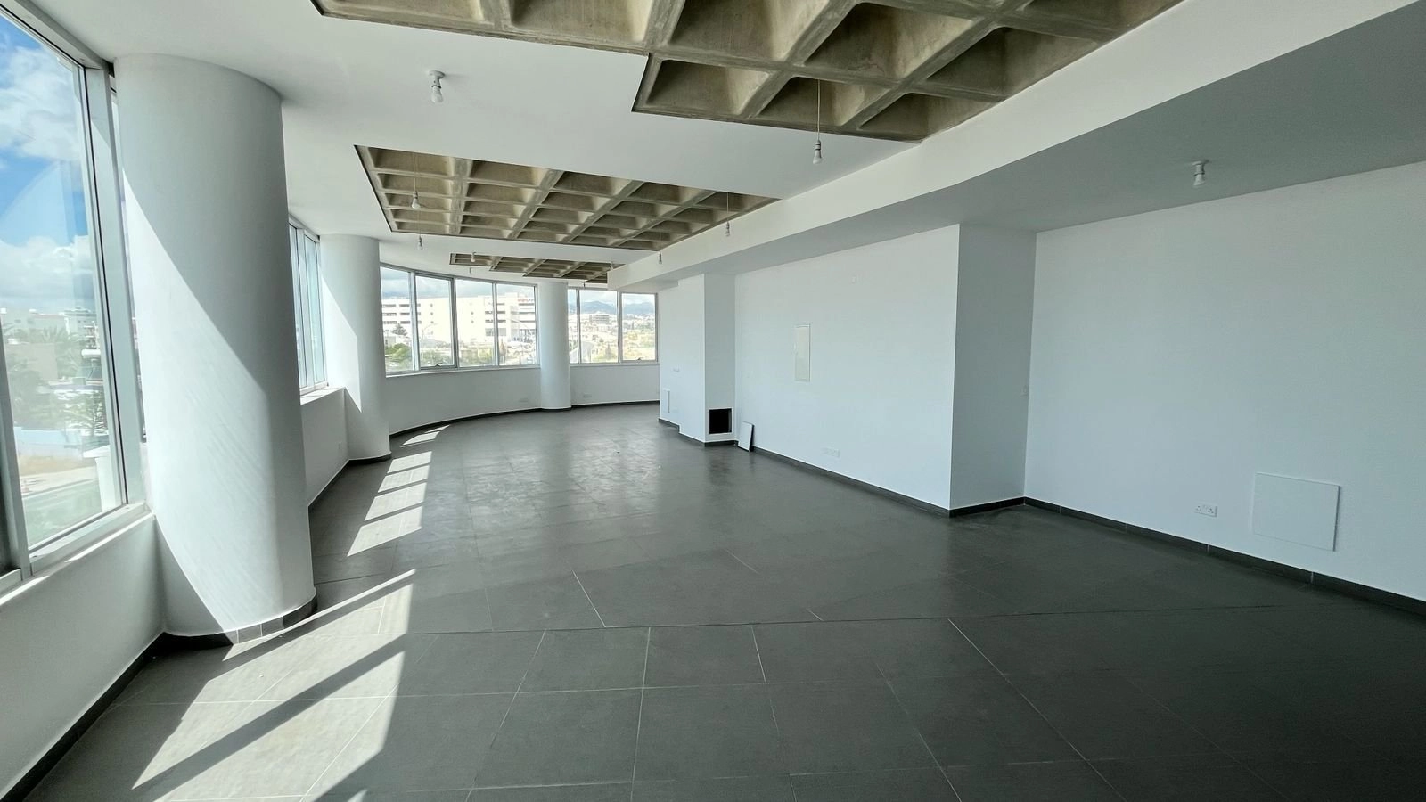 180m² Office for Rent in Vasiliko, Paphos District