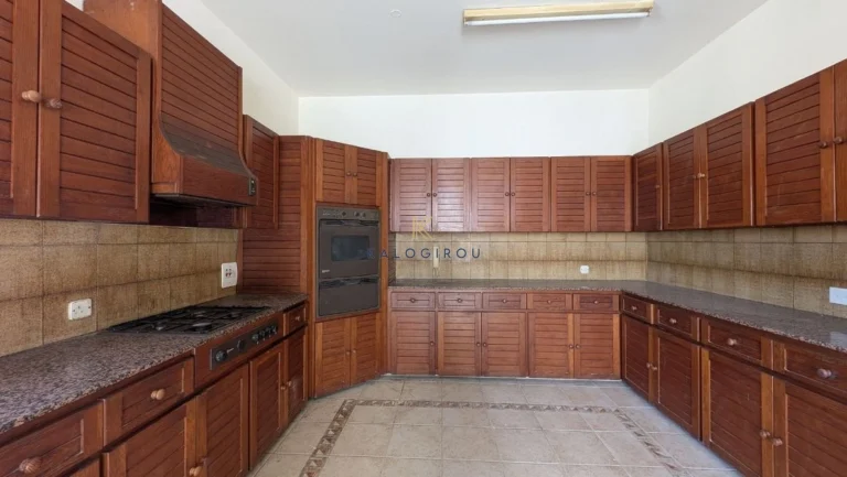 3 Bedroom House for Sale in Drosia, Larnaca District
