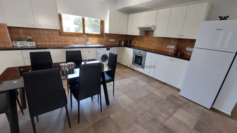 2 Bedroom Apartment for Sale in Paphos – Universal