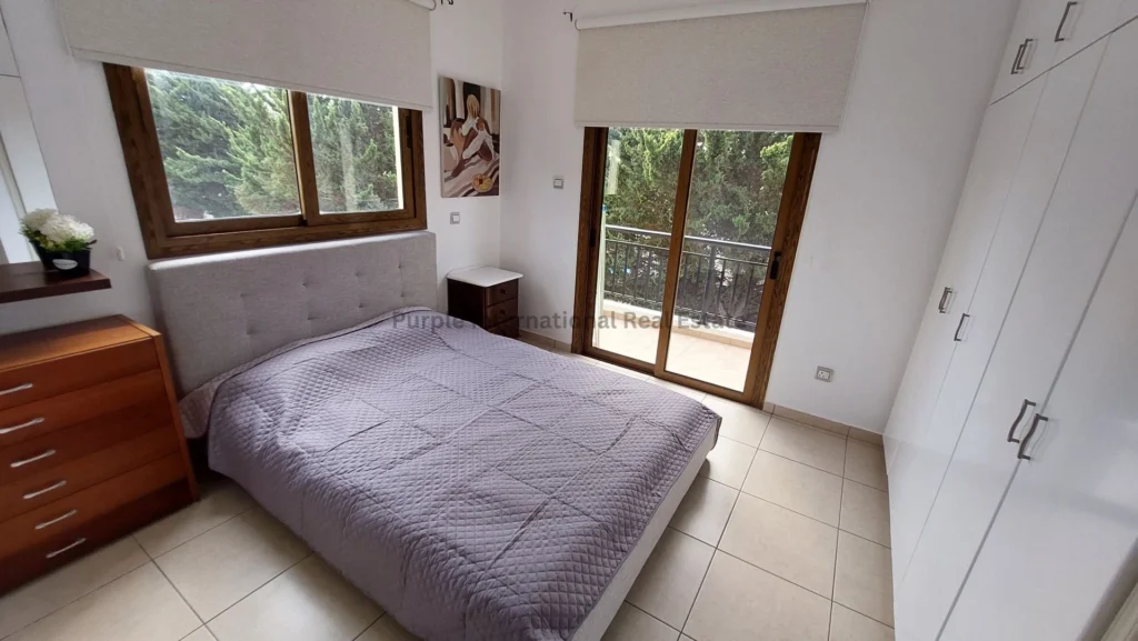 2 Bedroom Apartment for Sale in Paphos – Universal
