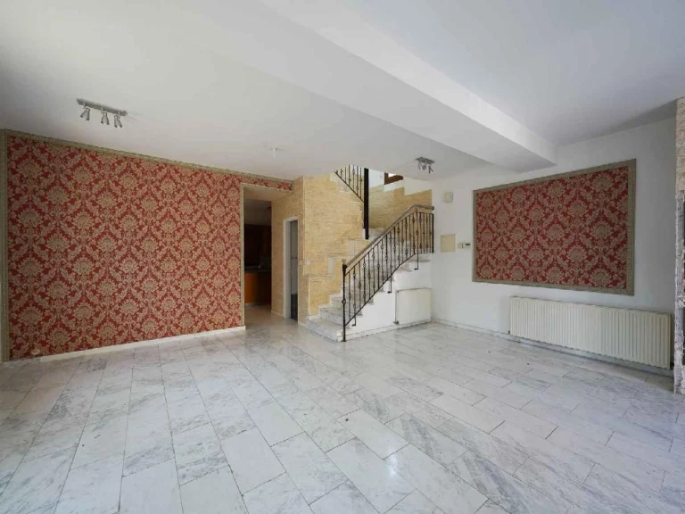 3 Bedroom House for Sale in Strovolos, Nicosia District