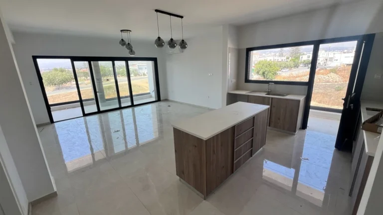 2 Bedroom Apartment for Rent in Lempa, Paphos District