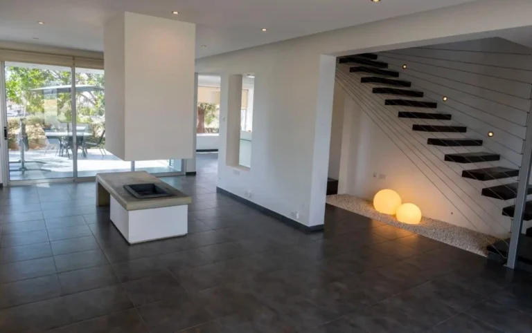 4 Bedroom House for Rent in Ypsonas, Limassol District