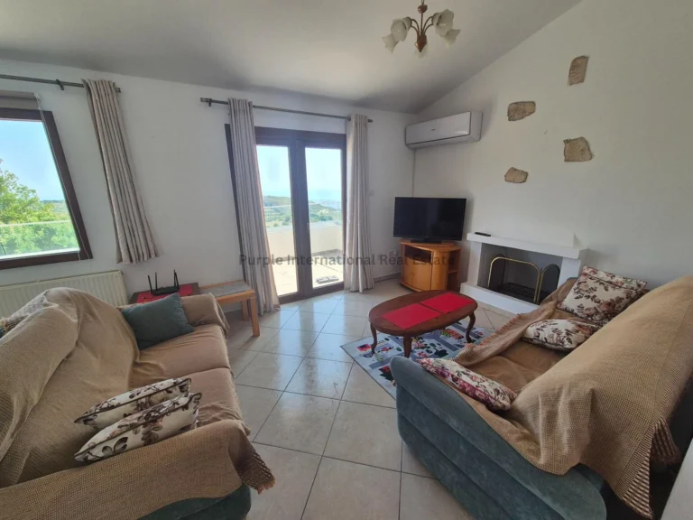 4 Bedroom House for Rent in Tsada, Paphos District