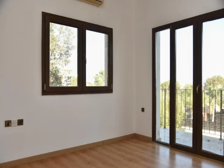 Cheap Houses and Villas for Sale Famagusta