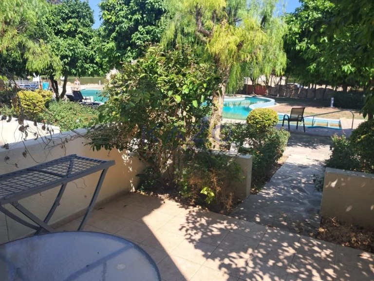 2 Bedroom House for Rent in Kato Paphos
