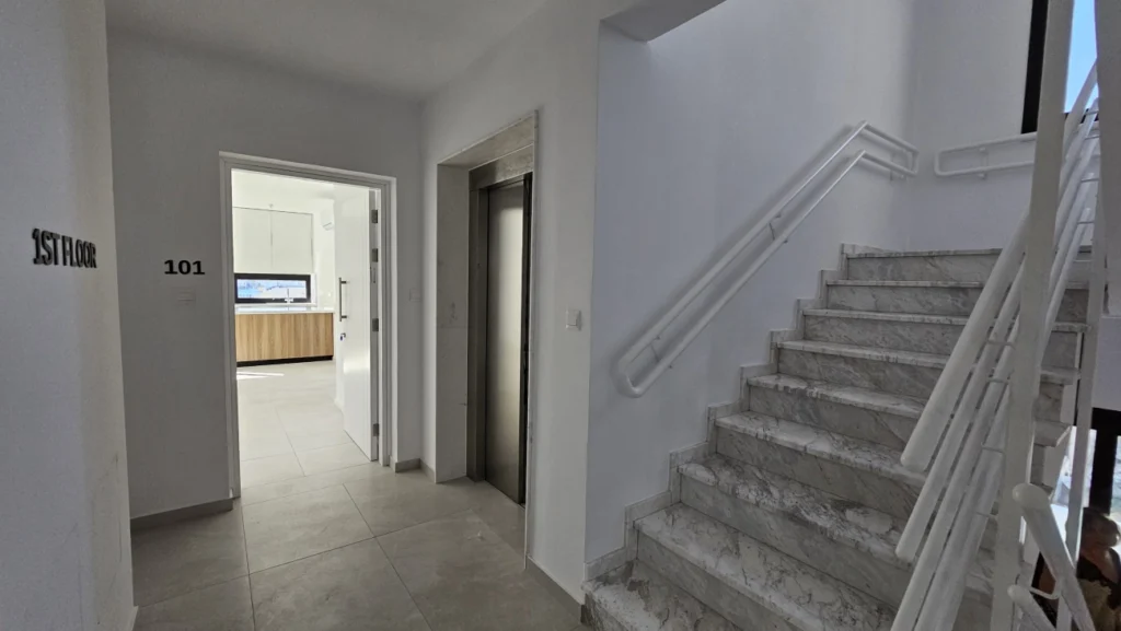 2 Bedroom Apartment for Sale in Paphos – Universal