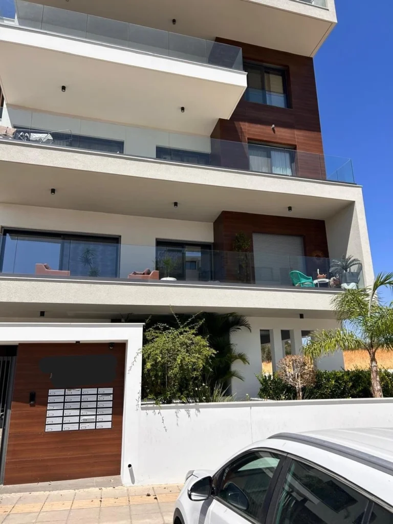 2 Bedroom Apartment for Sale in Potamos Germasogeias, Limassol District