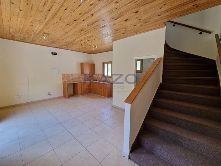 805m² Commercial for Sale in Limassol District