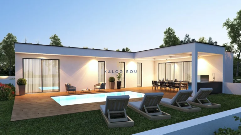 4 Bedroom House for Sale in Pervolia Larnacas