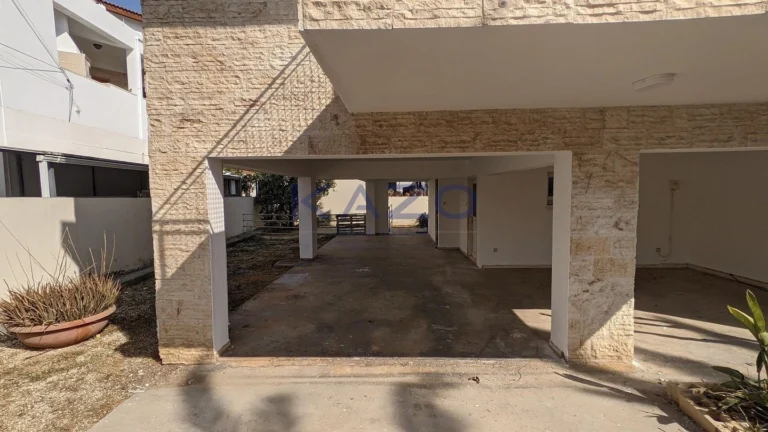 3 Bedroom House for Sale in Strovolos, Nicosia District