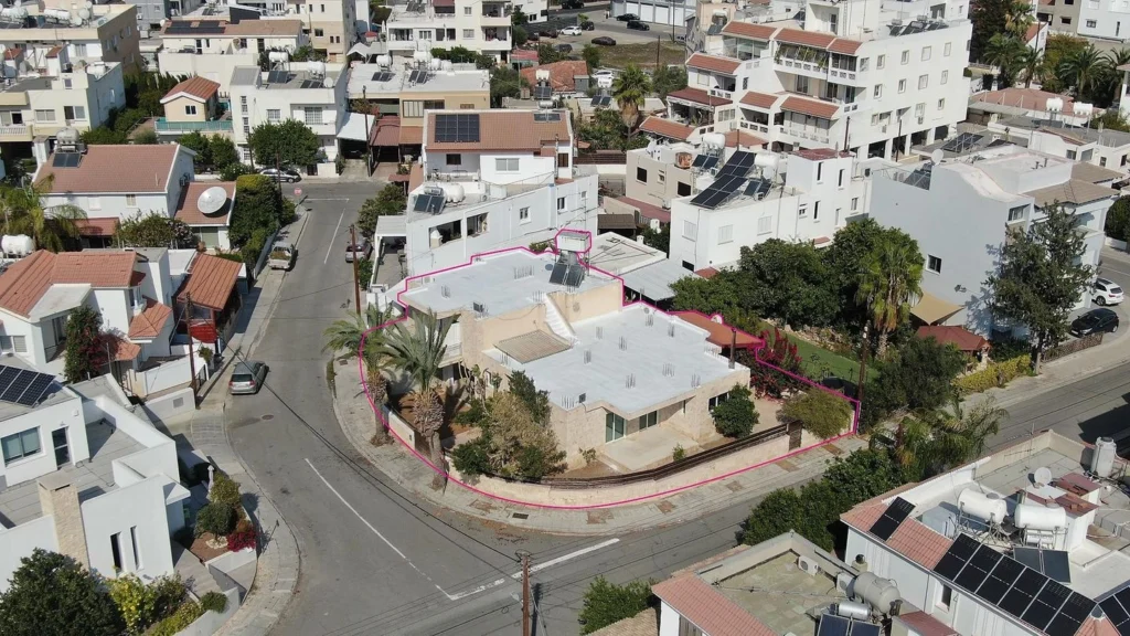 3 Bedroom House for Sale in Strovolos, Nicosia District