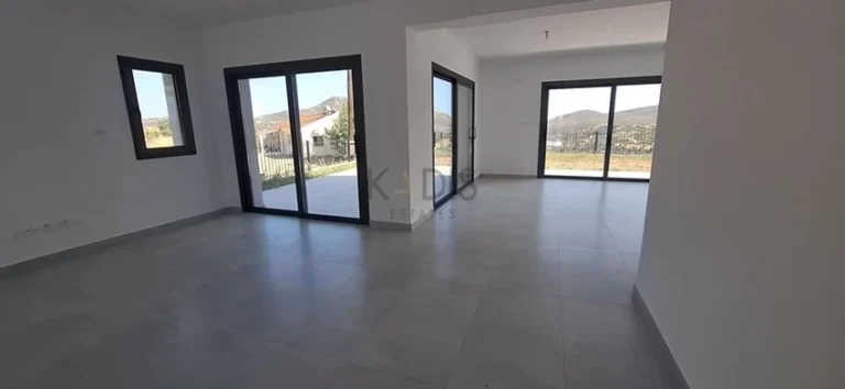 4 Bedroom House for Sale in Akrounta, Limassol District