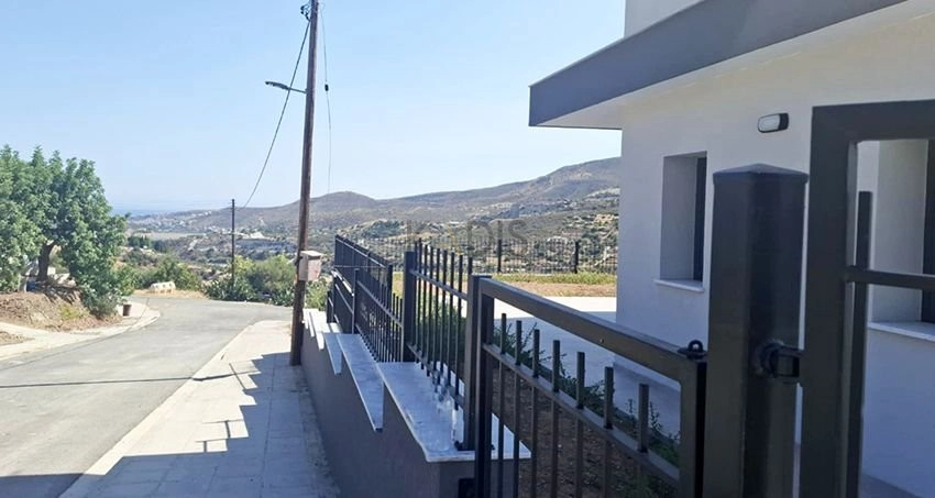 4 Bedroom House for Sale in Akrounta, Limassol District