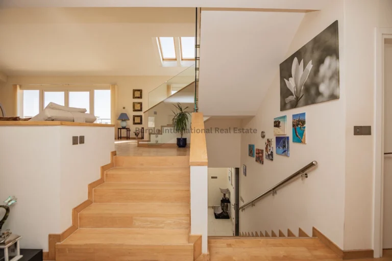 5 Bedroom House for Sale in Maroni, Larnaca District