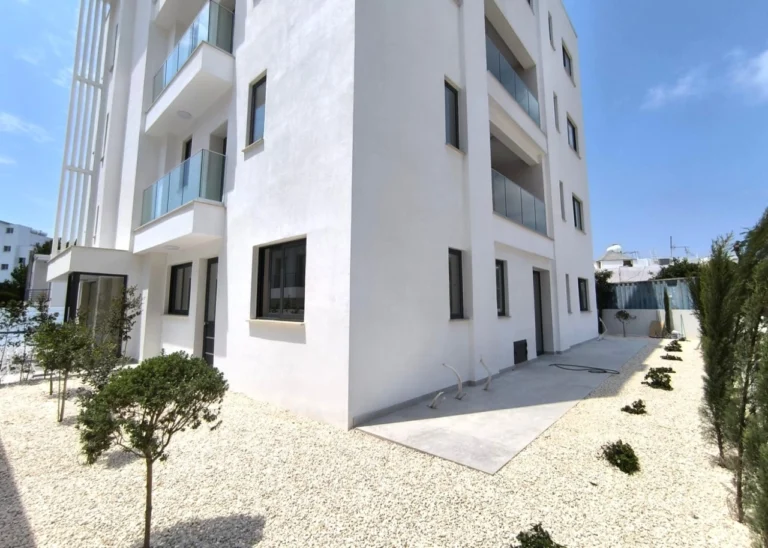 3 Bedroom Apartment for Sale in Paphos – Universal