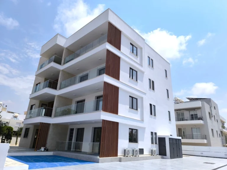 3 Bedroom Apartment for Sale in Paphos – Universal