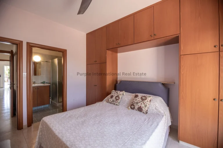 2 Bedroom House for Sale in Livadia Larnakas, Larnaca District