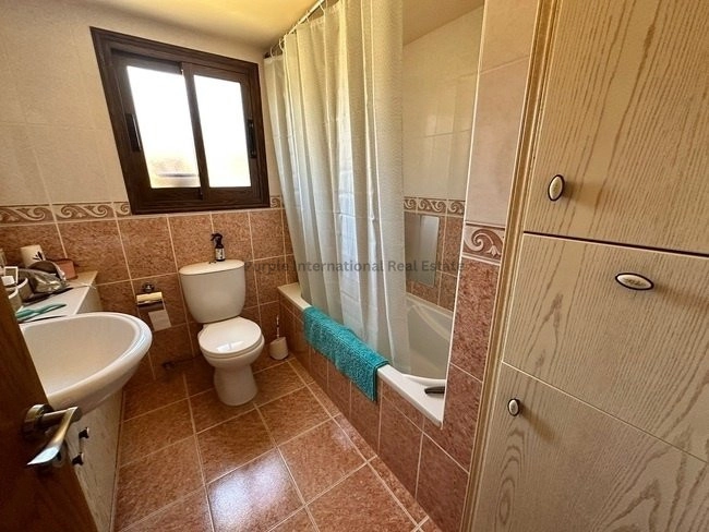 3 Bedroom House for Sale in Moni, Limassol District