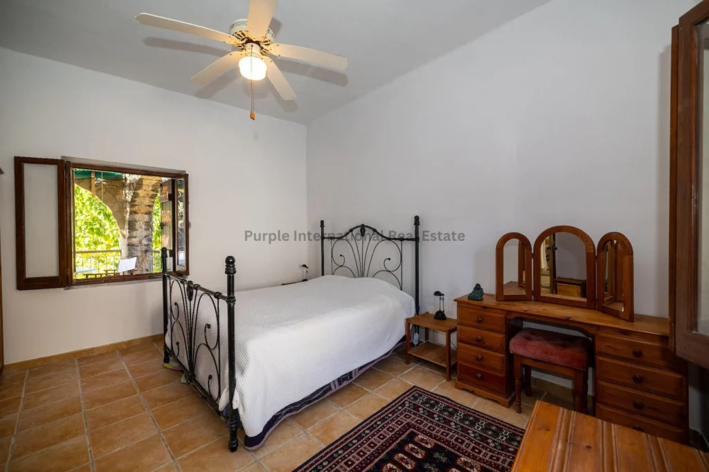 2 Bedroom House for Sale in Tochni, Larnaca District