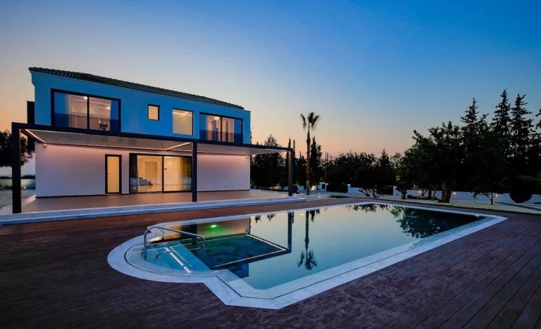 5 Bedroom House for Sale in Kouklia, Paphos District