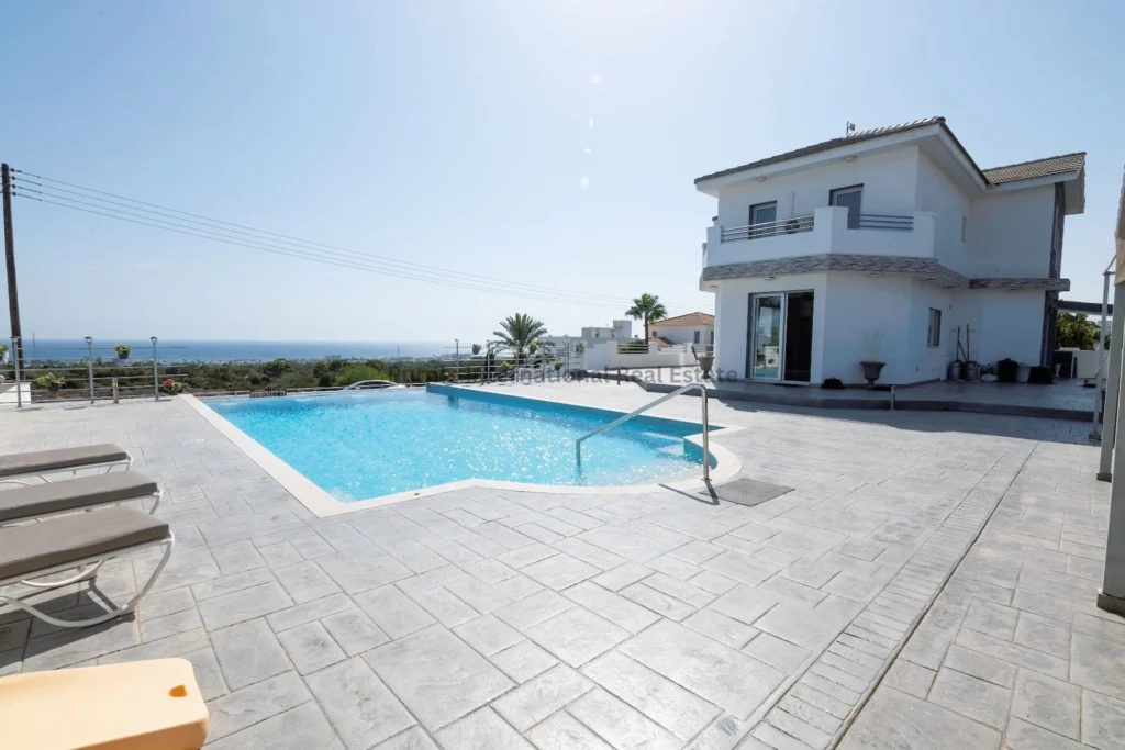 5 Bedroom House for Sale in Paralimni, Famagusta District