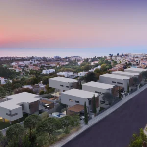 5 Bedroom House for Sale in Chlorakas, Paphos District